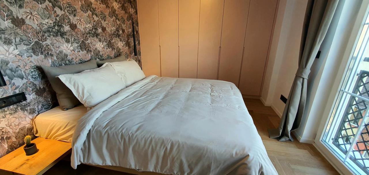 פרישטינה Floral Inn מראה חיצוני תמונה